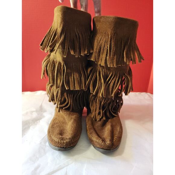 Minnetonka women's 7 M 1638 3 Layer Fringe MOCCASIN Boots BROWN SUEDE LEATHER - Picture 4 of 10
